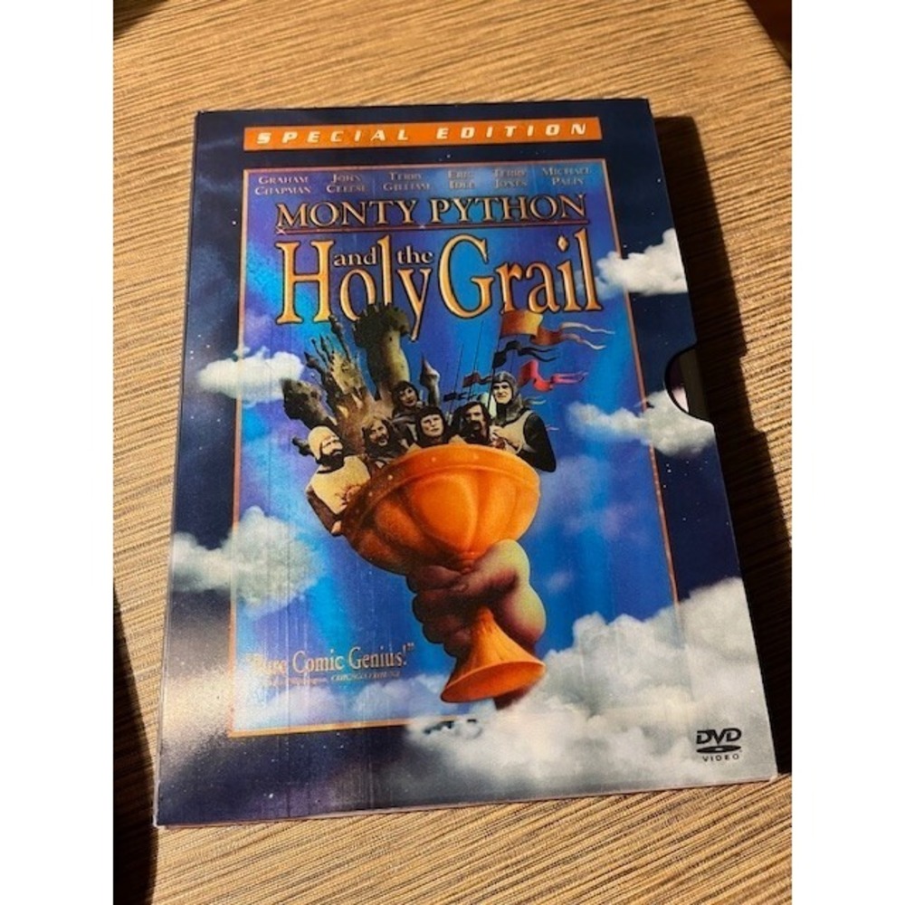 Monty‎ Python and the Holy Grail (DVD, 1975)